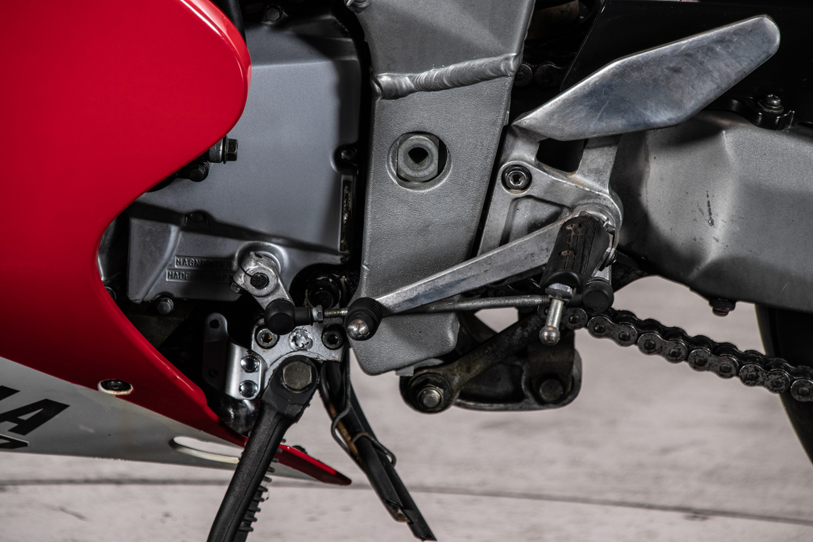 1991 Yamaha FZR1000 3GM 10