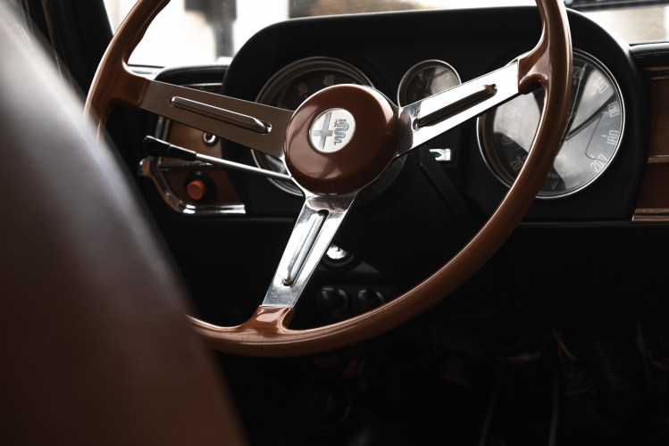 1973 Alfa Romeo Giulia Super 1.6 11