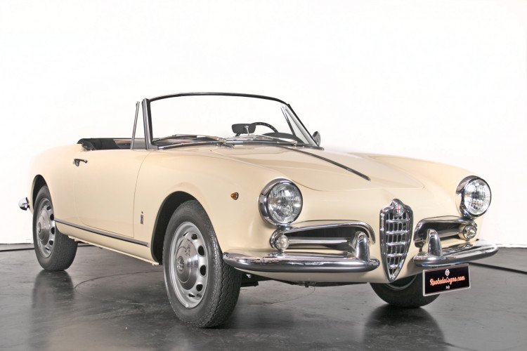 1959 Alfa Romeo Giulietta spider 2