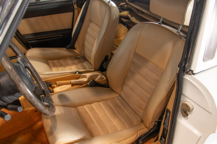 1990 Alfa Romeo spider 2000 "Duetto" 23