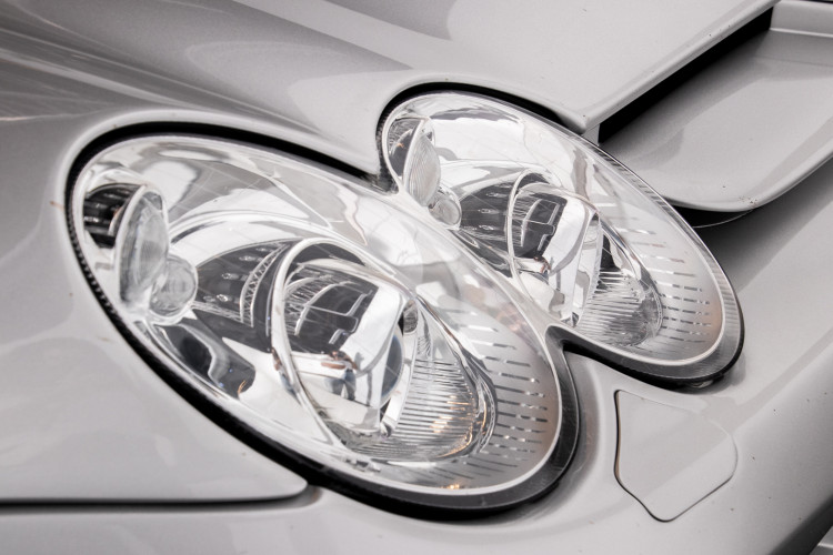 2004 Mercedes-Benz SLR McLaren 17