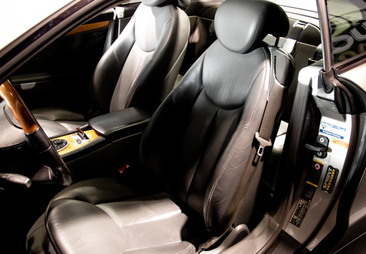 2004 Mercedes-Benz SL500 40
