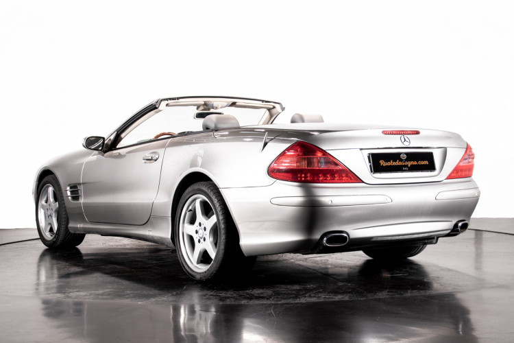 2004 Mercedes-Benz SL500 51