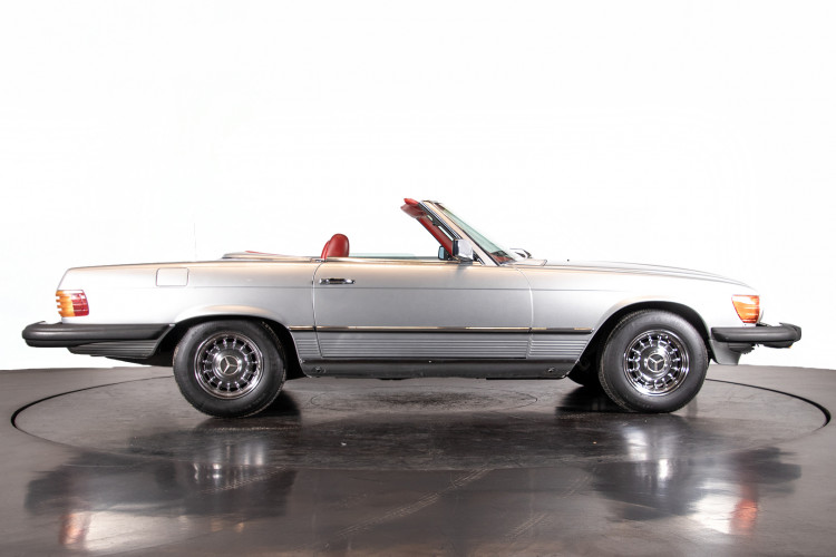 1977 Mercedes-Benz SL 450 6