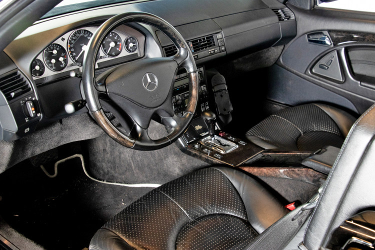 2000 Mercedes Benz SL500 SL Edition 29