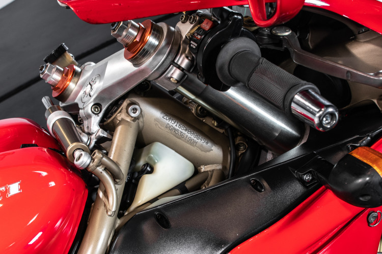 1997 DUCATI 916 14