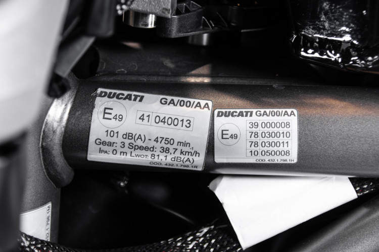 2016 Ducati X Diavel S 35