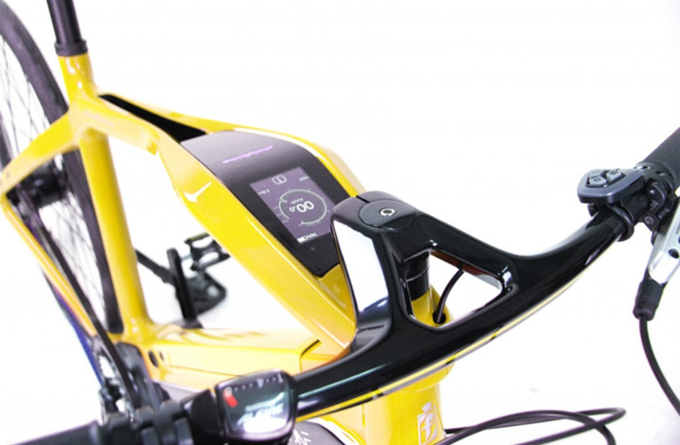Sportiva yellow 2