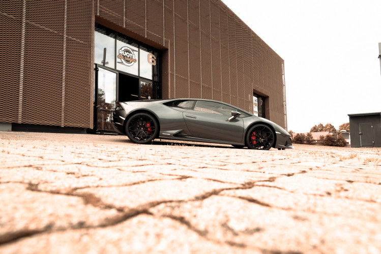 2021 Lamborghini Huracan EVO 8