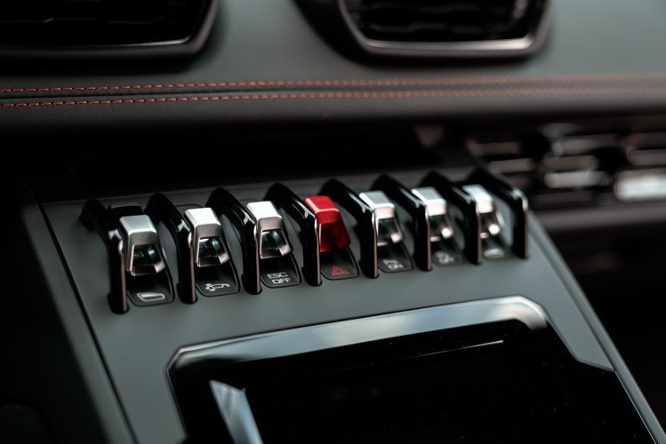 2021 Lamborghini Huracan EVO 33