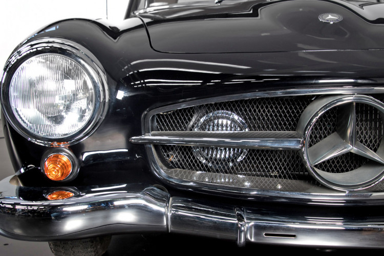 1961 Mercedes-Benz 190 SL 30