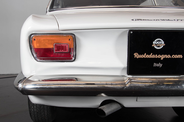 1967 Alfa Romeo GTA 1600 Stradale 15