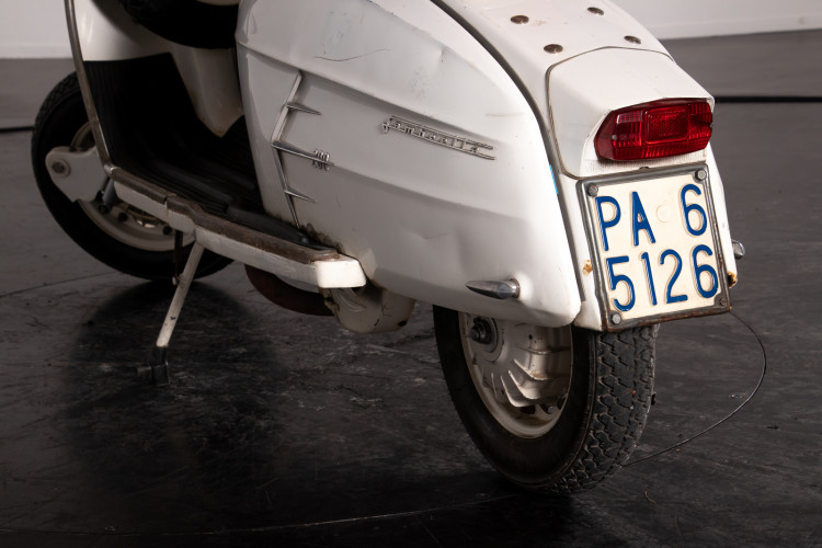 1967 Innocenti Lambretta SX 200 23