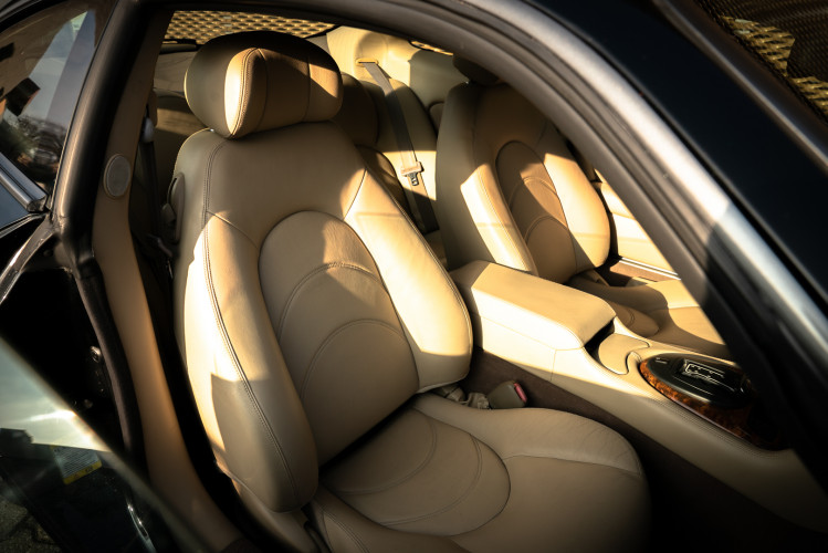 2002 Jaguar 4.2 XKR Coupé 19
