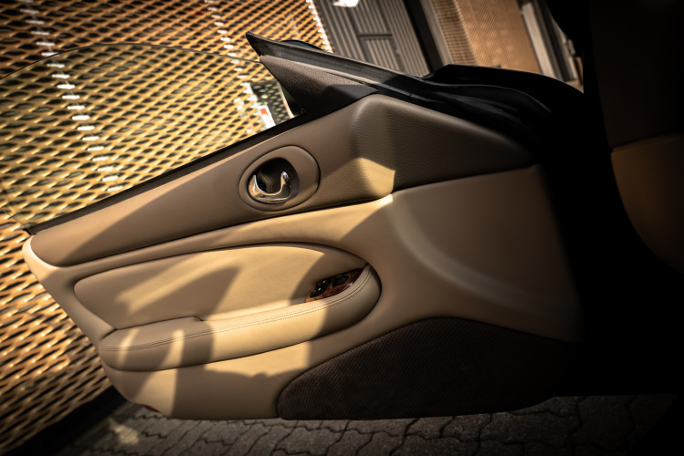 2002 Jaguar 4.2 XKR Coupé 44