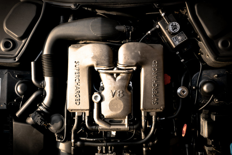 2002 Jaguar 4.2 XKR Coupé 52