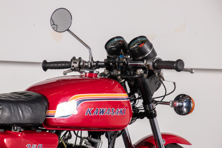 1972 Kawasaki S2 350 8