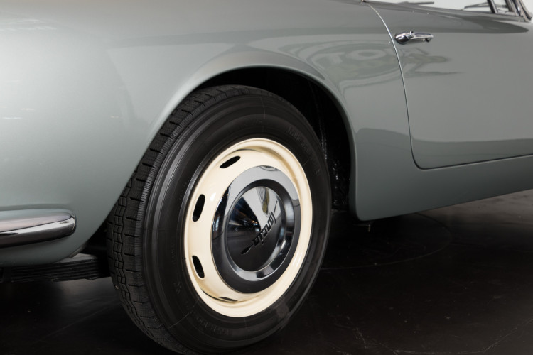 1961 Lancia Flaminia GT 2.5 Touring 10