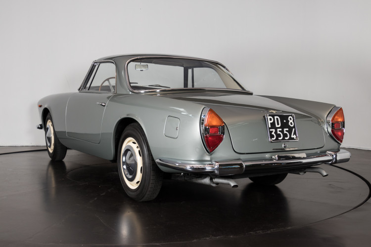 1961 Lancia Flaminia GT 2.5 Touring 5
