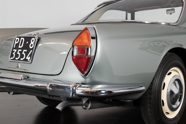 1961 Lancia Flaminia GT 2.5 Touring 8
