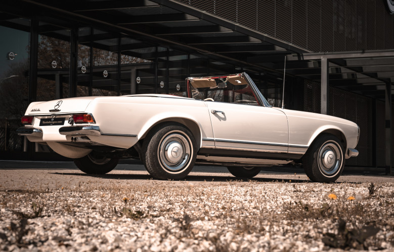 1966 Mercedes-Benz SL 230 Pagoda 6