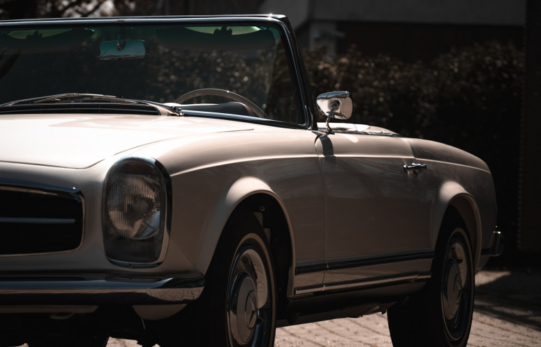 1966 Mercedes-Benz SL 230 Pagoda 11