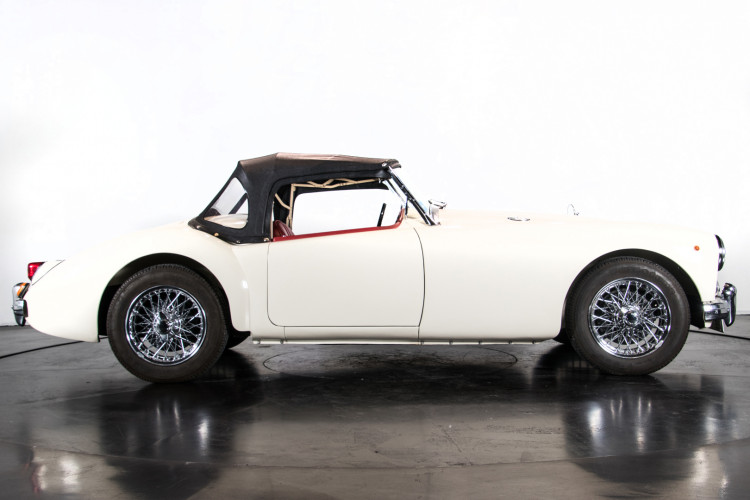 1956 MG A 5