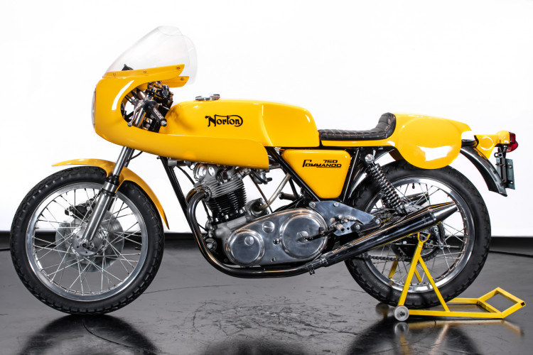 1971 Norton Commando 750 PR 0