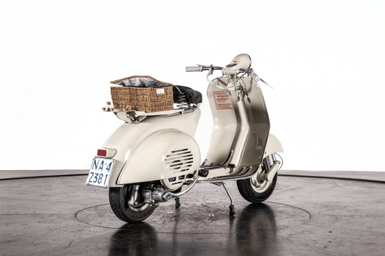 1955 Piaggio Vespa 150 VL2M 5
