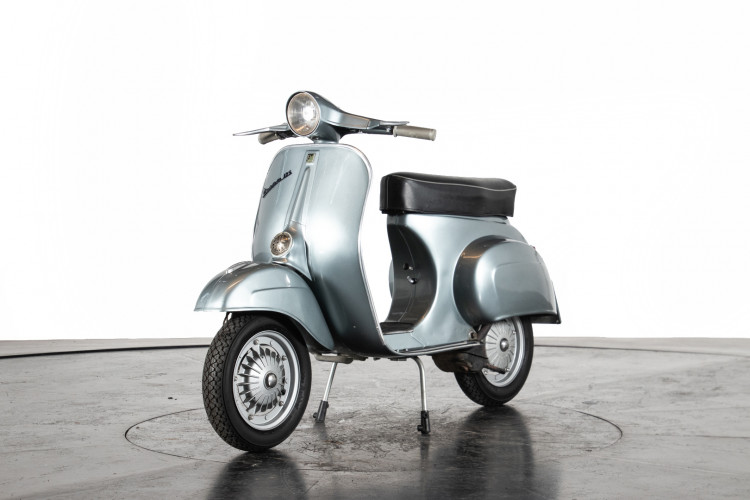 1965 Piaggio Vespa 125 VMA1T 1