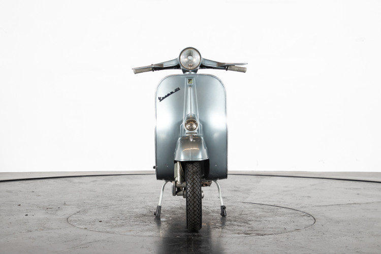 1965 Piaggio Vespa 125 VMA1T 2