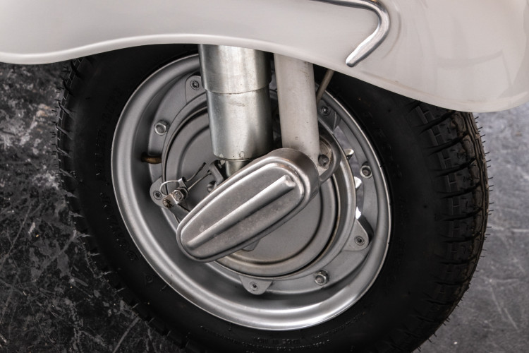 1961 Piaggio Vespa GS 160 16