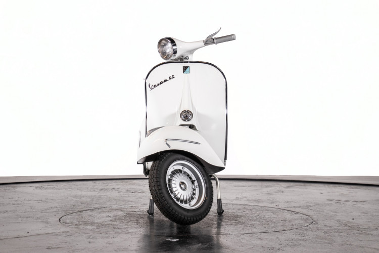 1961 Piaggio Vespa GS 160 1