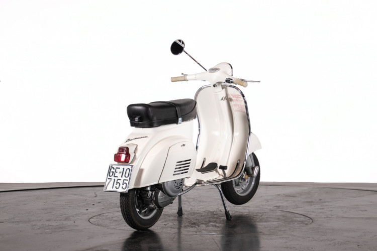 1969 Piaggio Vespa 125 Primavera 5