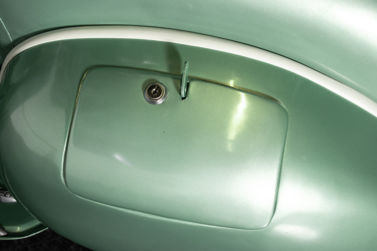 1952 Piaggio Vespa 125 10