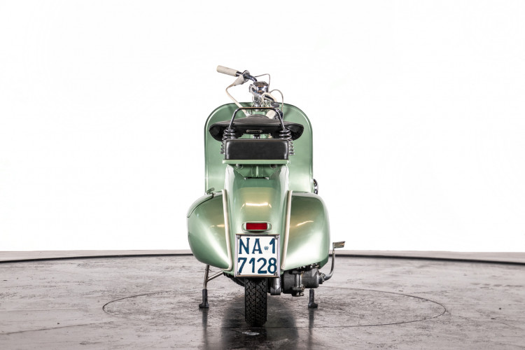 1952 Piaggio Vespa 125 4
