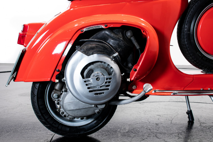 1966 Piaggio Vespa 90 SS Super Sprint 22