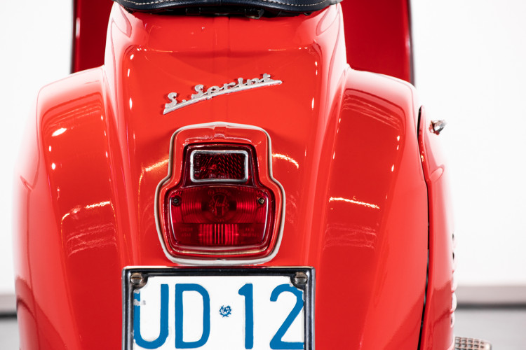 1966 Piaggio Vespa 90 SS Super Sprint 6