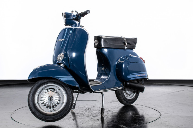 1980 Piaggio Vespa 125 ET3 4