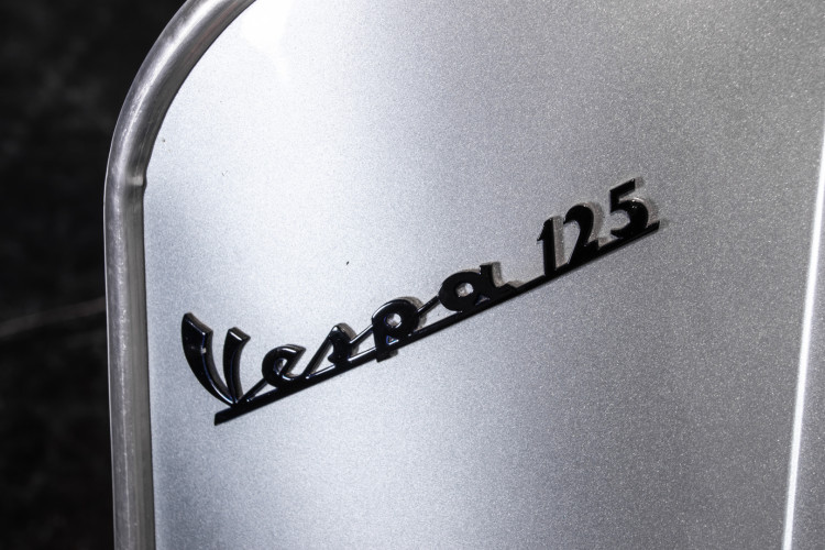 1967 Piaggio Vespa VMA 125 22