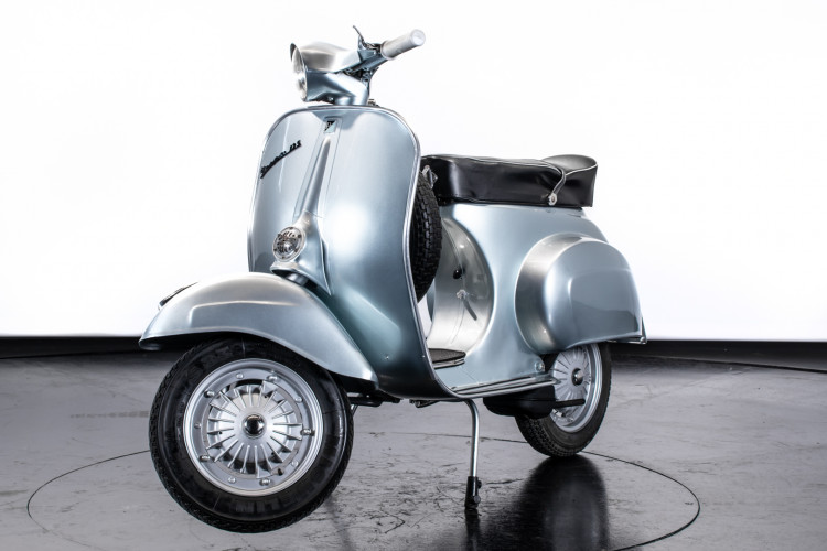 1967 Piaggio Vespa VMA 125 4