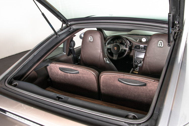 2009 Porsche 997 Targa 4S 11