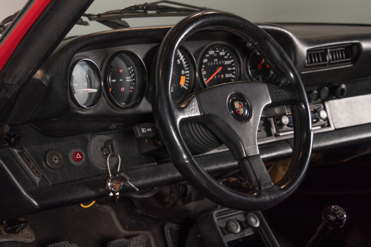 1983 Porsche 911 SC Targa 25