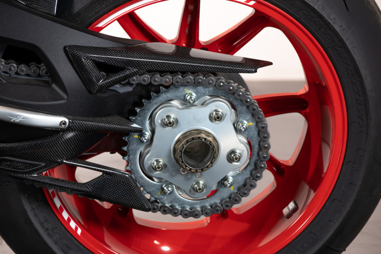 2016 MV AGUSTA 1000 F6 13
