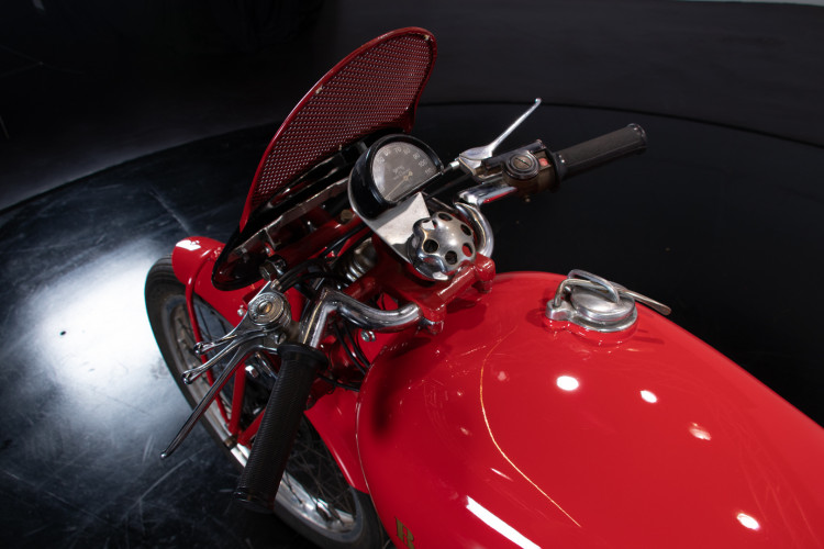 1938 Benelli 250 SS Bialbero 17