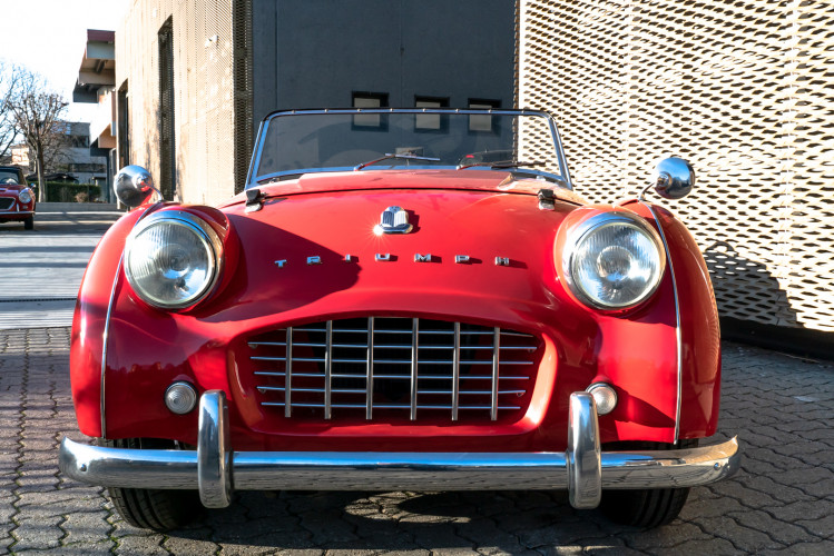 1958 Triumph TR3A "Small Mouth" 32