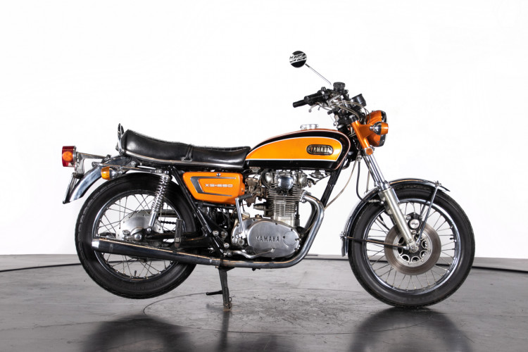1972 Yamaha 650 XS 7