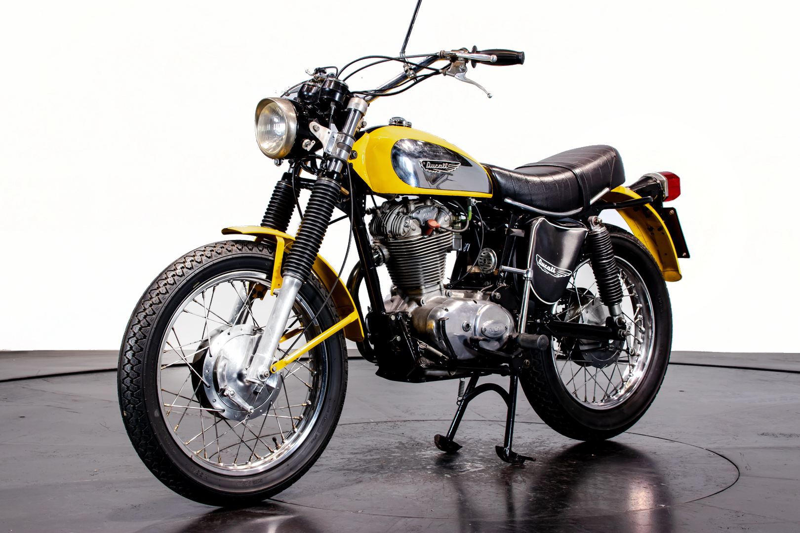 peso ducati scrambler