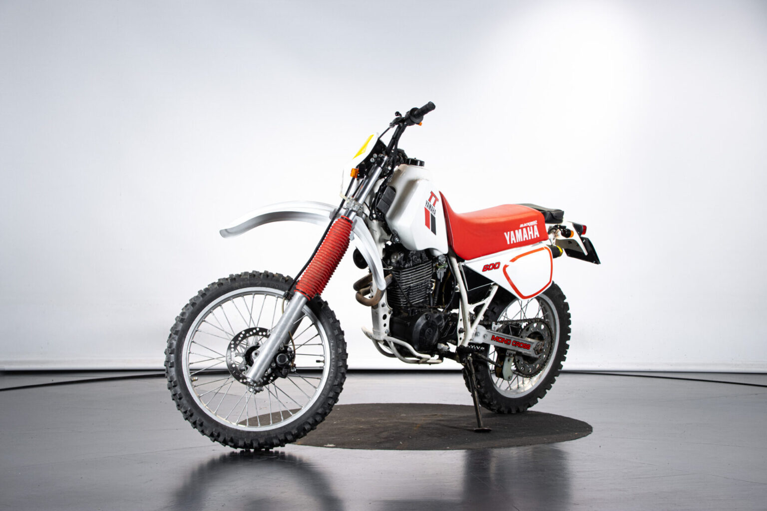 Spannende Yamaha 600 Tt Ebenbild