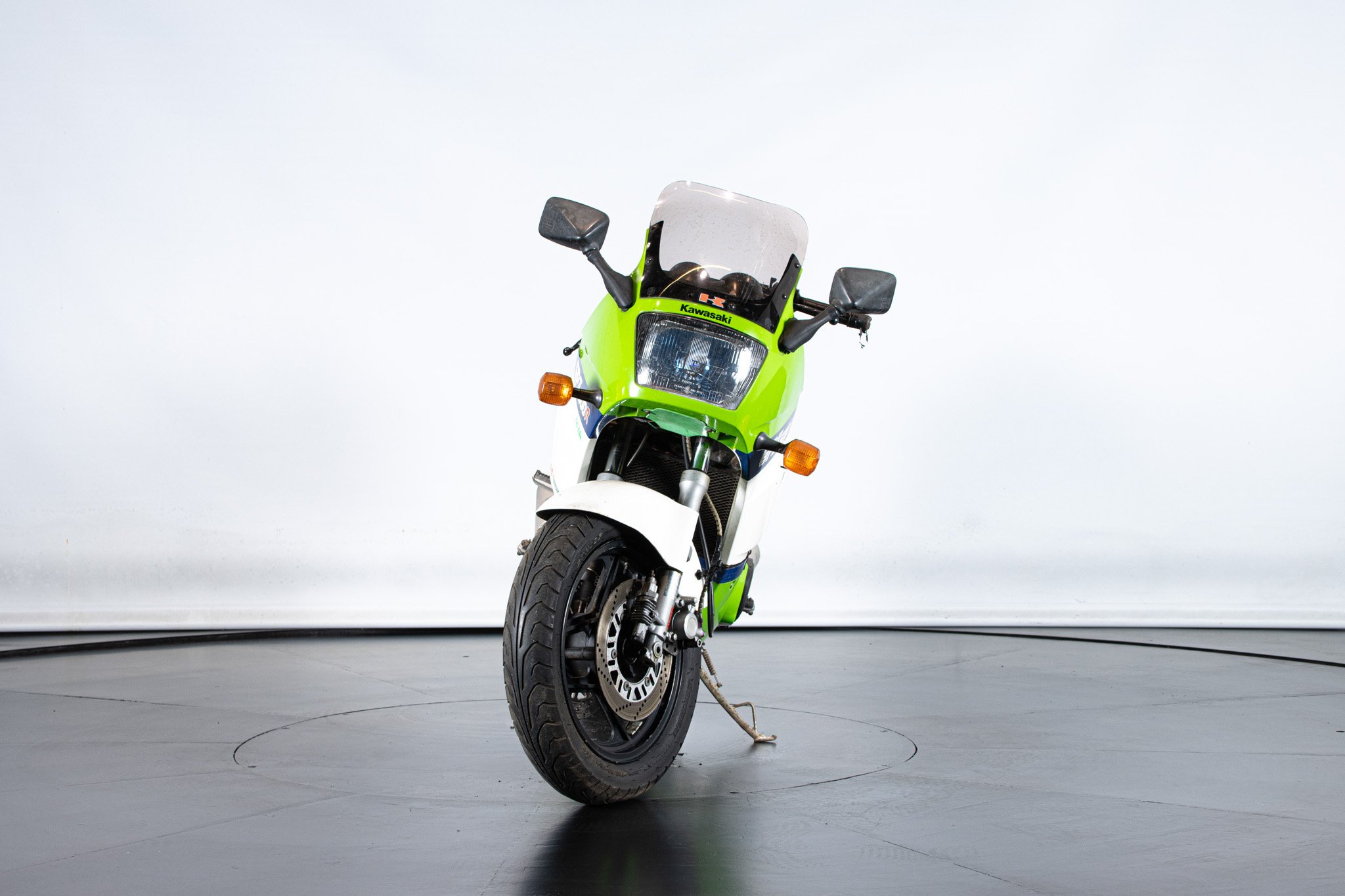 1985 KAWASAKI GPZ 600 R - Ruote da Sogno